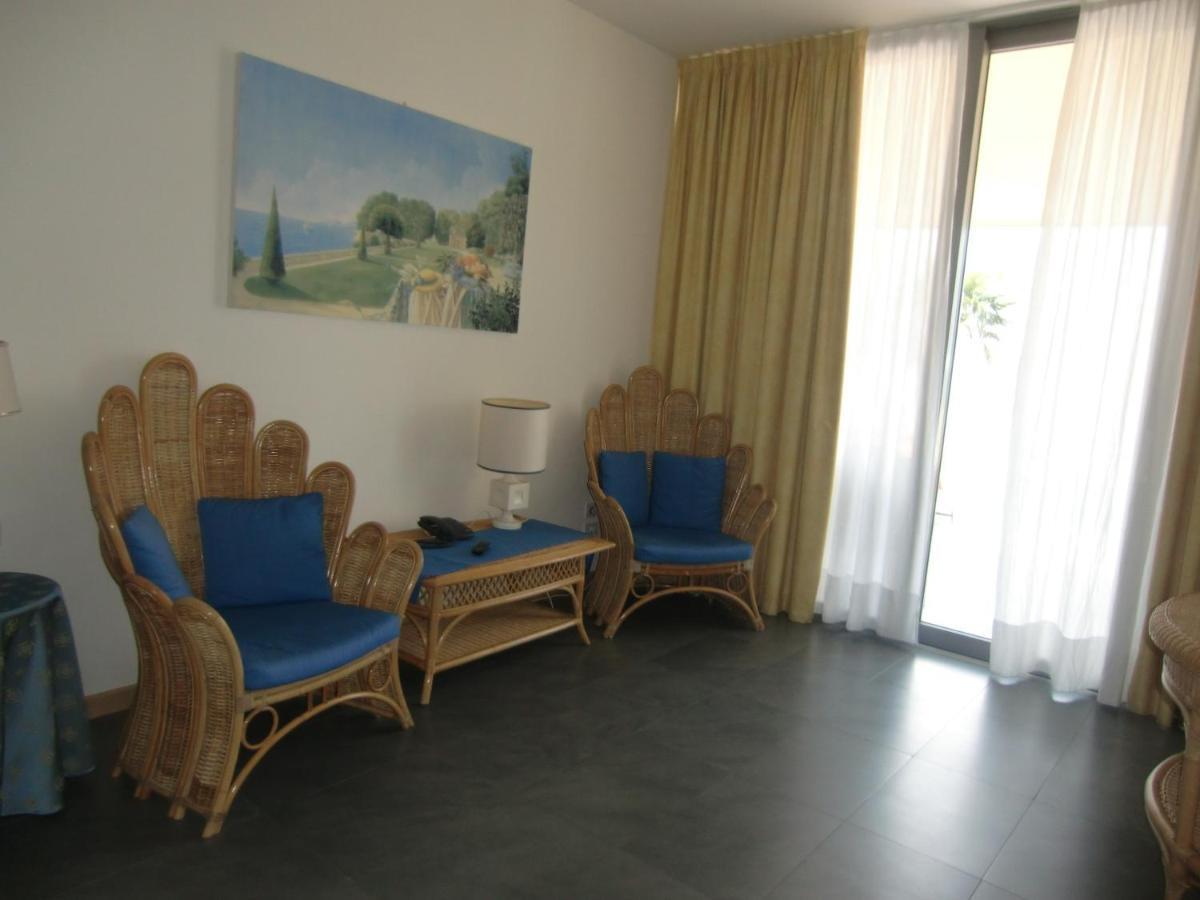 Beach Hotel Du Lac Malcesine Zimmer foto